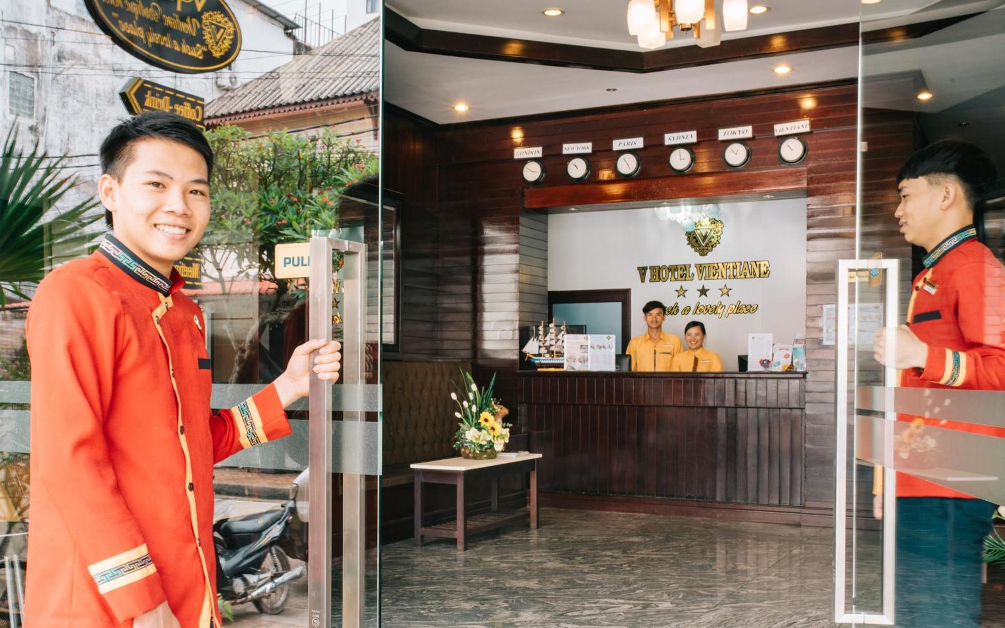 V Hotel Vientiane Exterior photo